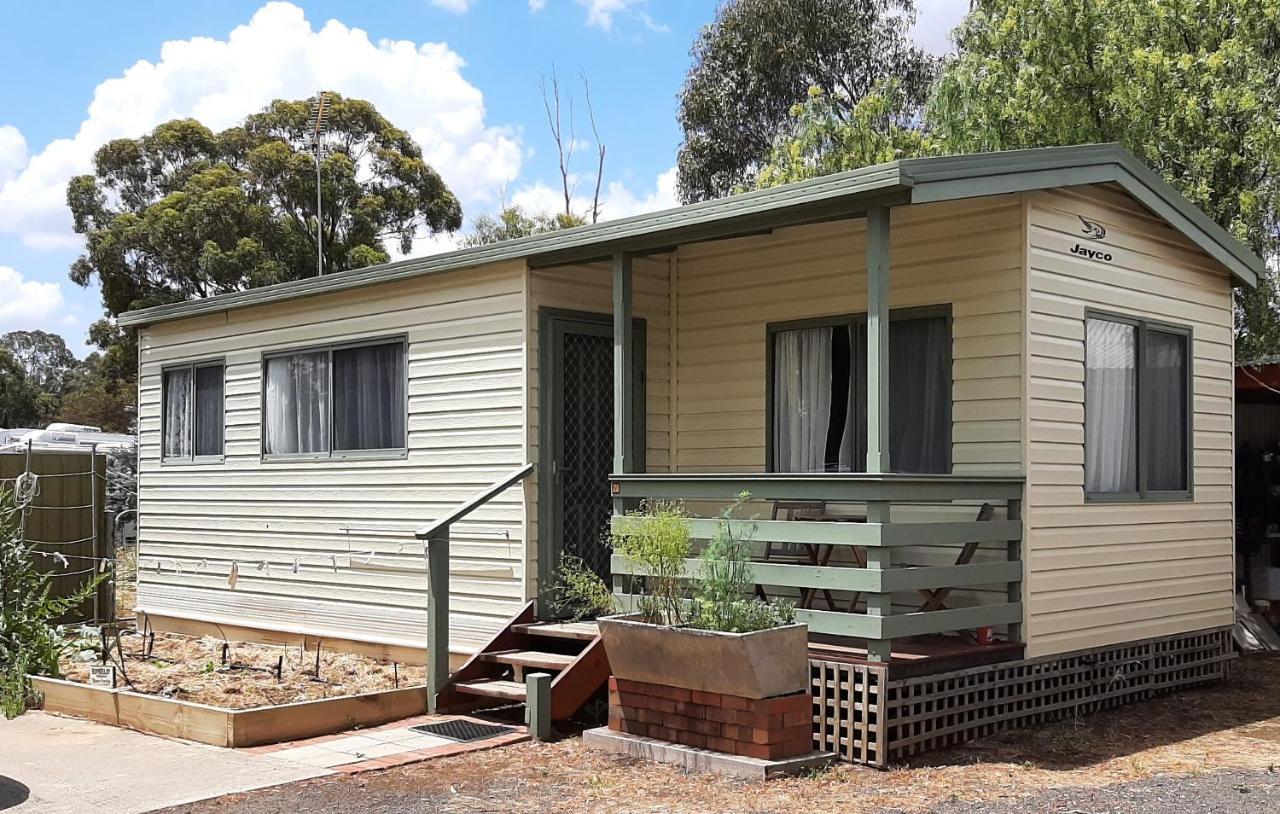 Golden Country Motel And Caravan Park Maryborough Exterior foto